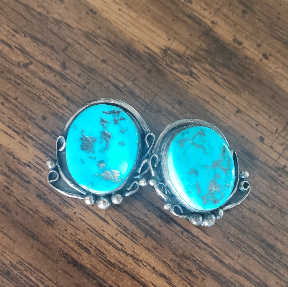Vintage Turquoise Clip on Earrings